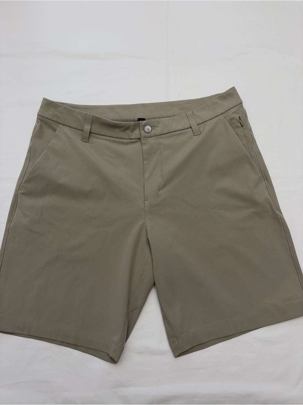 Lululemon Mens ABC Commission Warpstreme Golf Shorts Size 34  9"